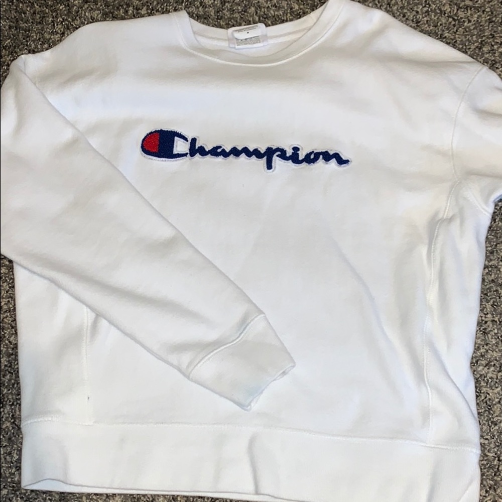 Women’s cropped champion crew neck